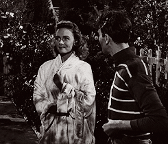 It's A Wonderful Life George and Mary;
